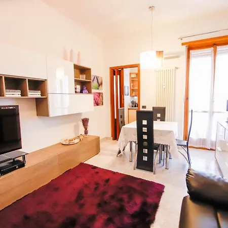 Panoramic - Free Parking Zone Apartment *